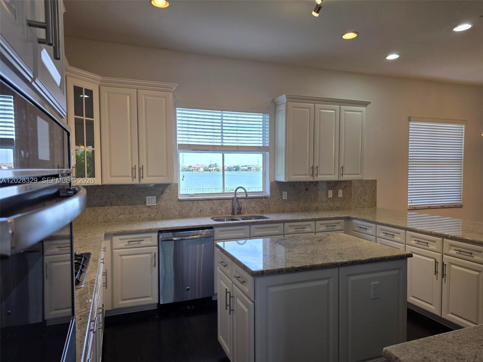 DEBUYS PLAT - Residential Lease
