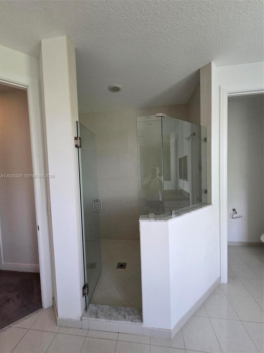 DEBUYS PLAT - Residential Lease