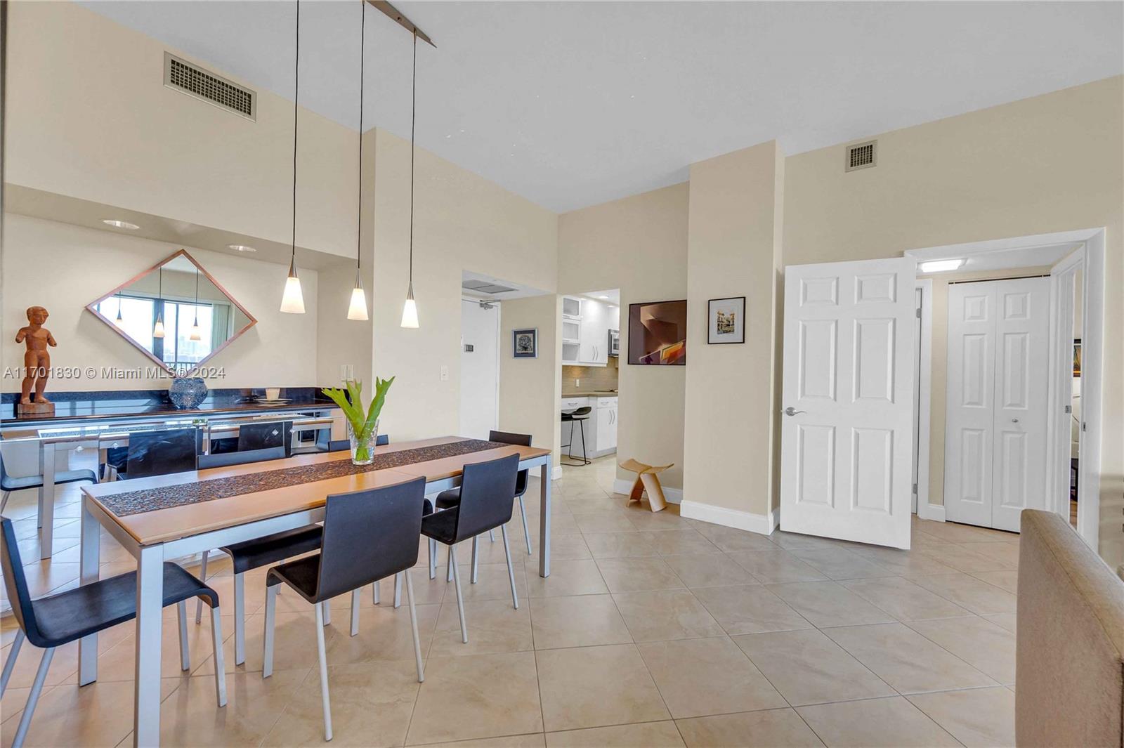 CORONADO CONDO-TOWER II - Residential