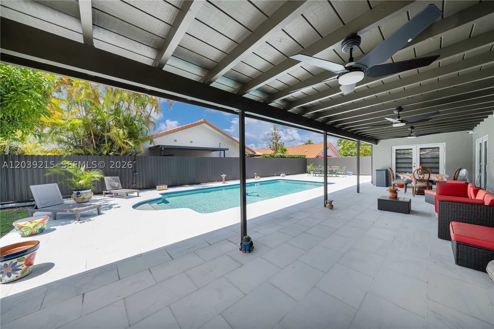 EL DORADO GARDENS 1ST ADD - Residential
