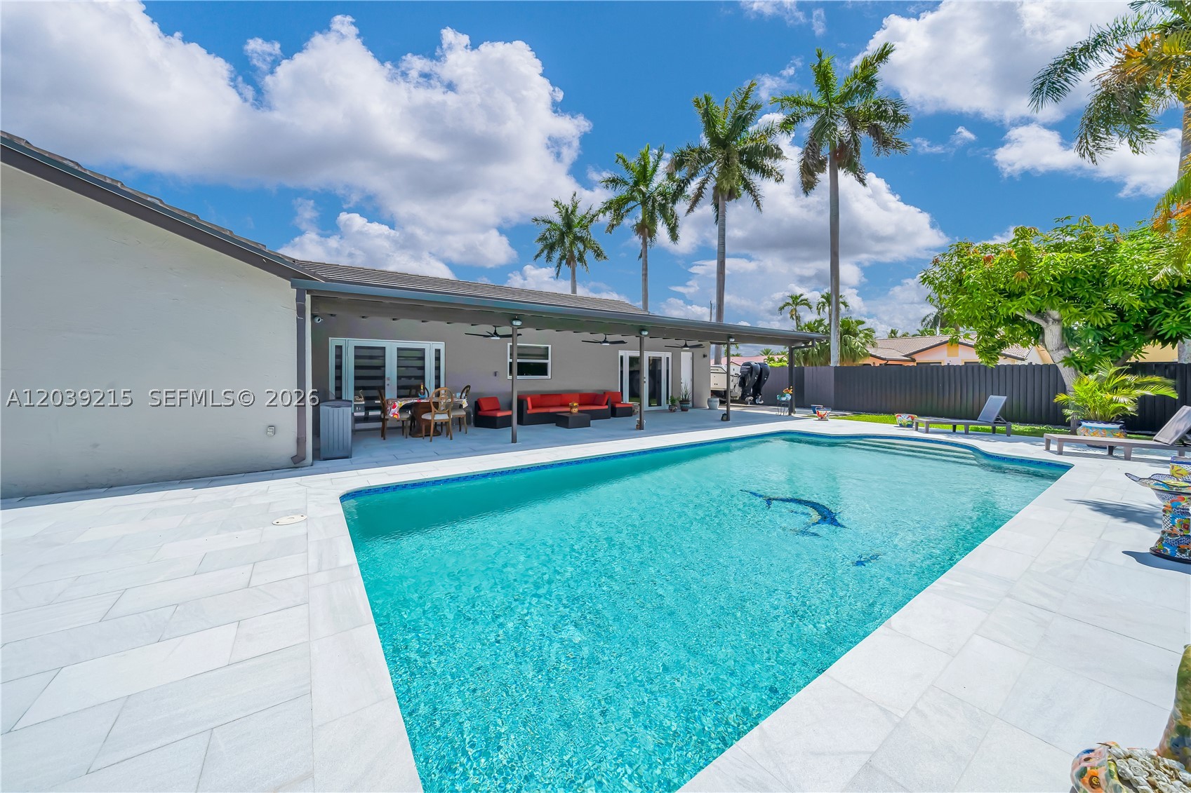 EL DORADO GARDENS 1ST ADD - Residential