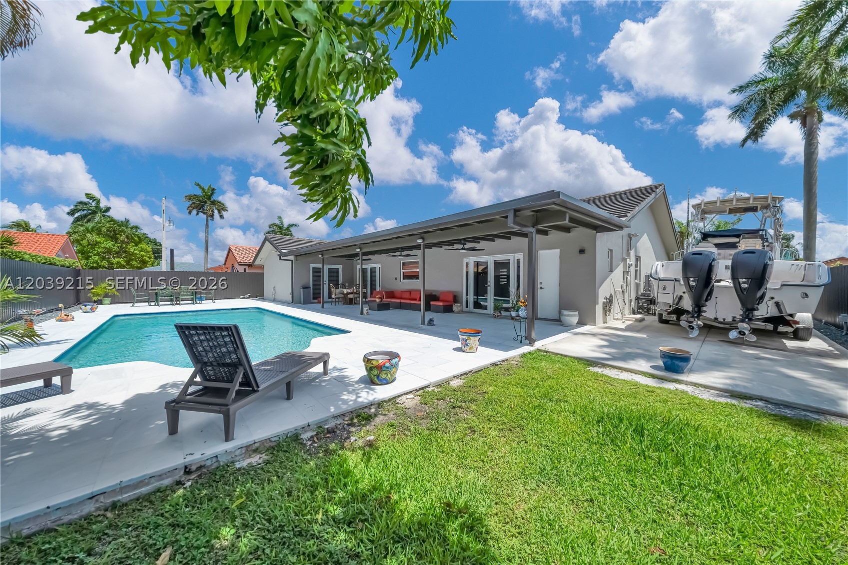 EL DORADO GARDENS 1ST ADD - Residential