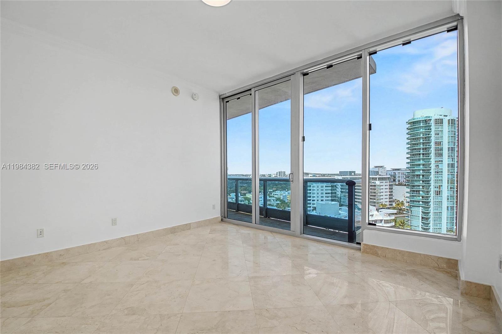 RESIDENCES - THE BATH CLUB - Residential