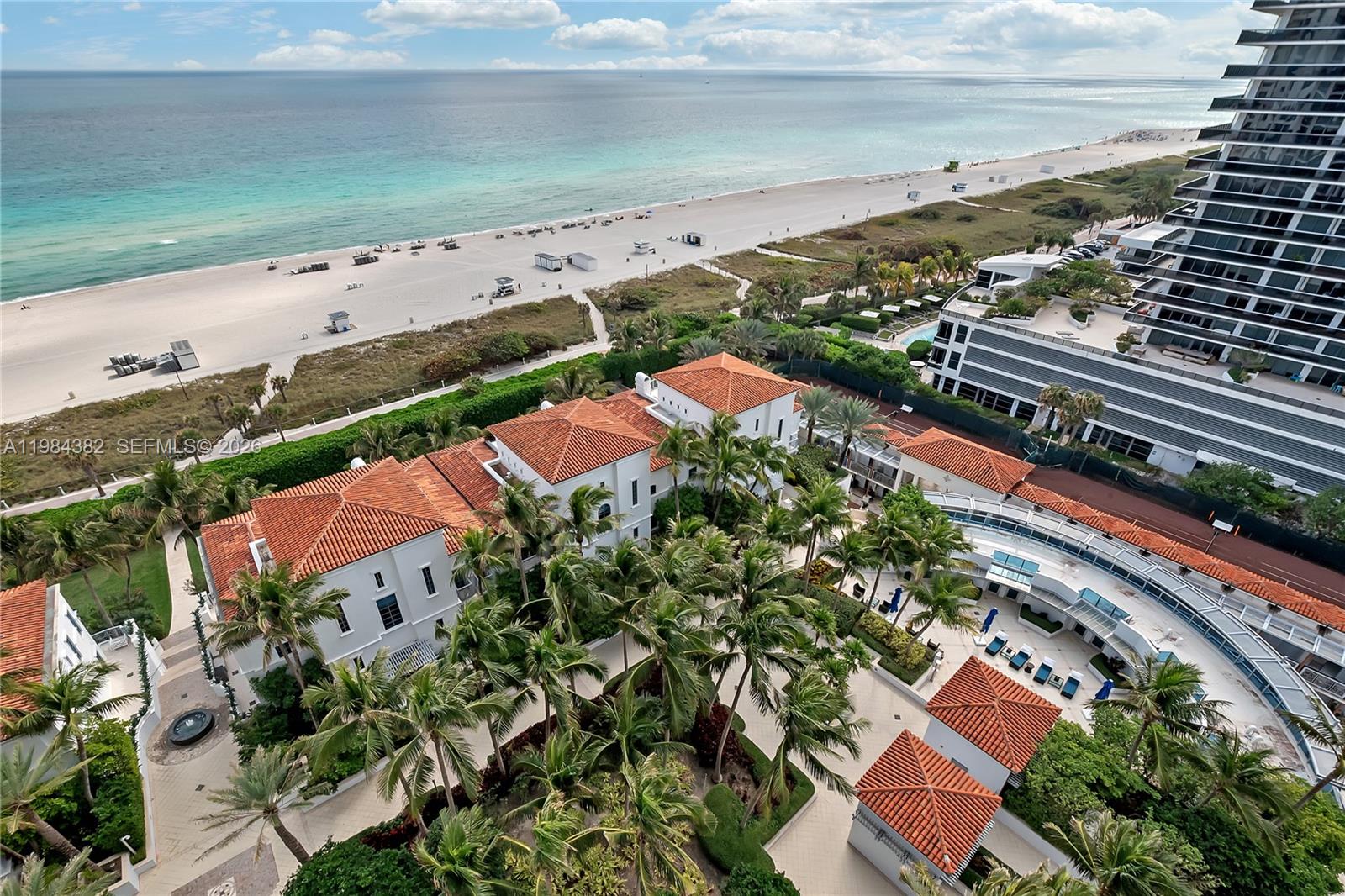 RESIDENCES - THE BATH CLUB - Residential