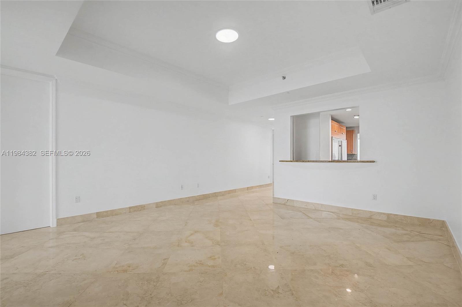 RESIDENCES - THE BATH CLUB - Residential