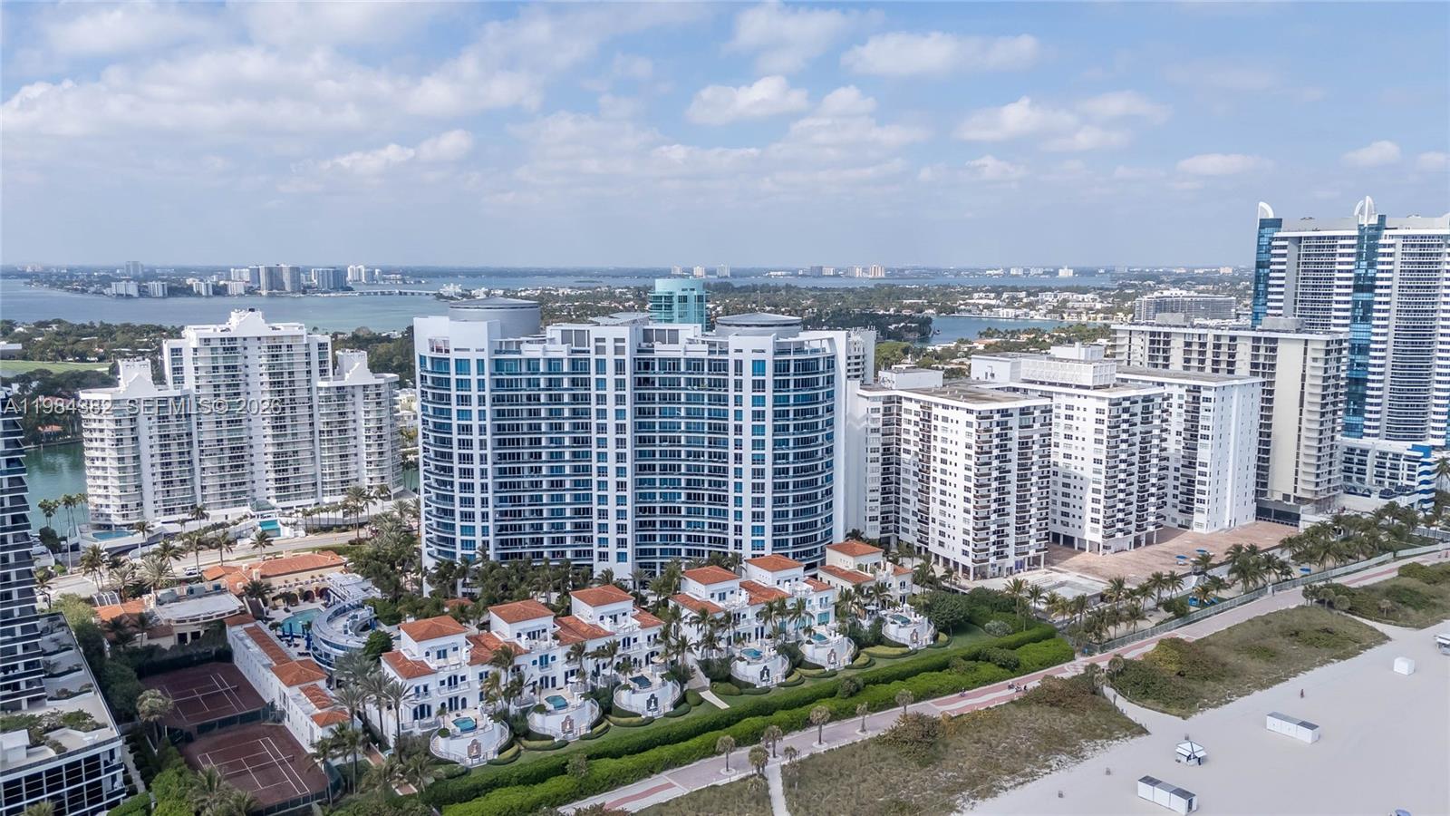RESIDENCES - THE BATH CLUB - Residential