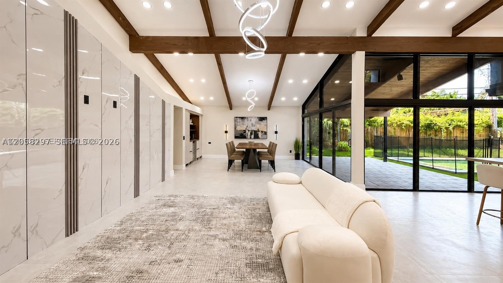 CORAL RIDGE COUNTRY CLUB - Residential