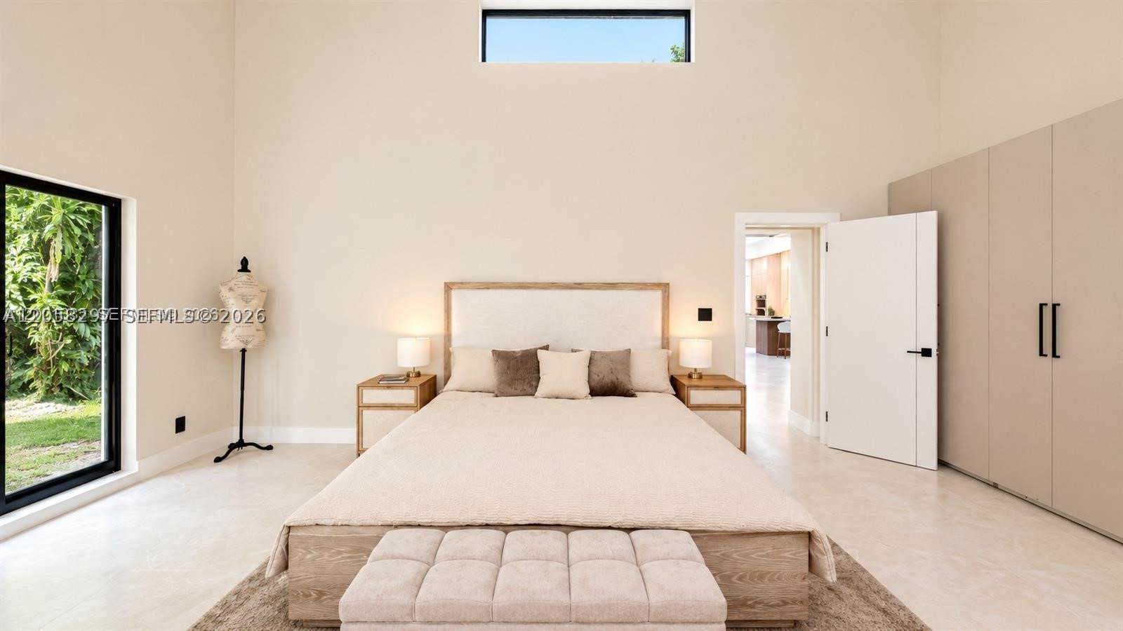 CORAL RIDGE COUNTRY CLUB - Residential