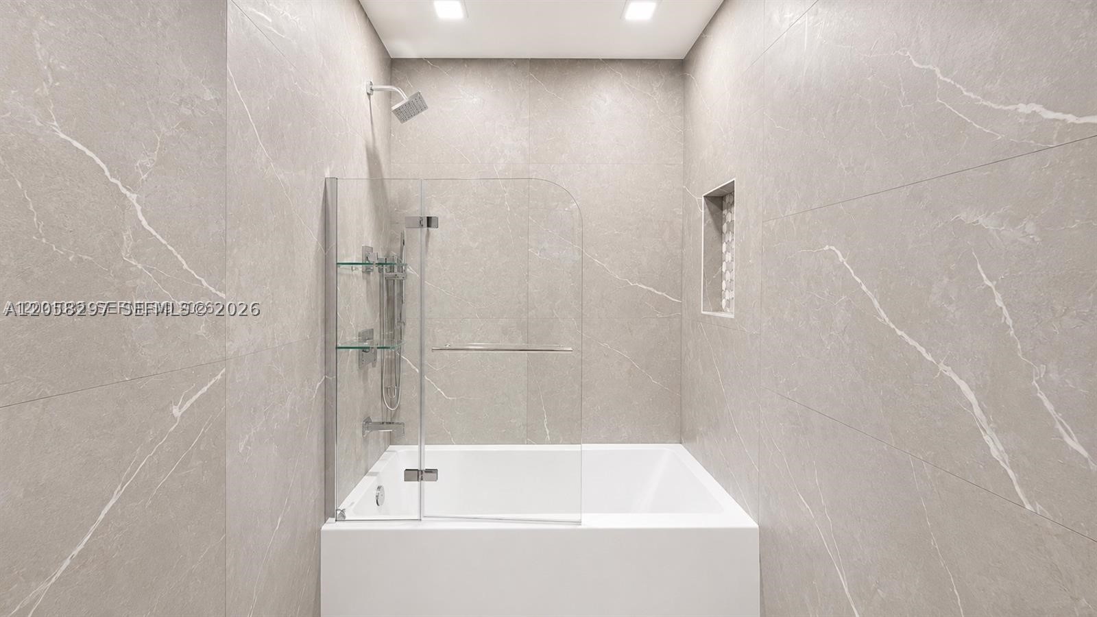 CORAL RIDGE COUNTRY CLUB - Residential