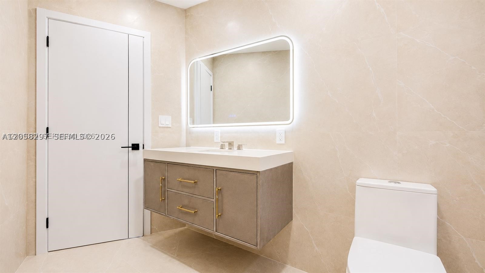 CORAL RIDGE COUNTRY CLUB - Residential