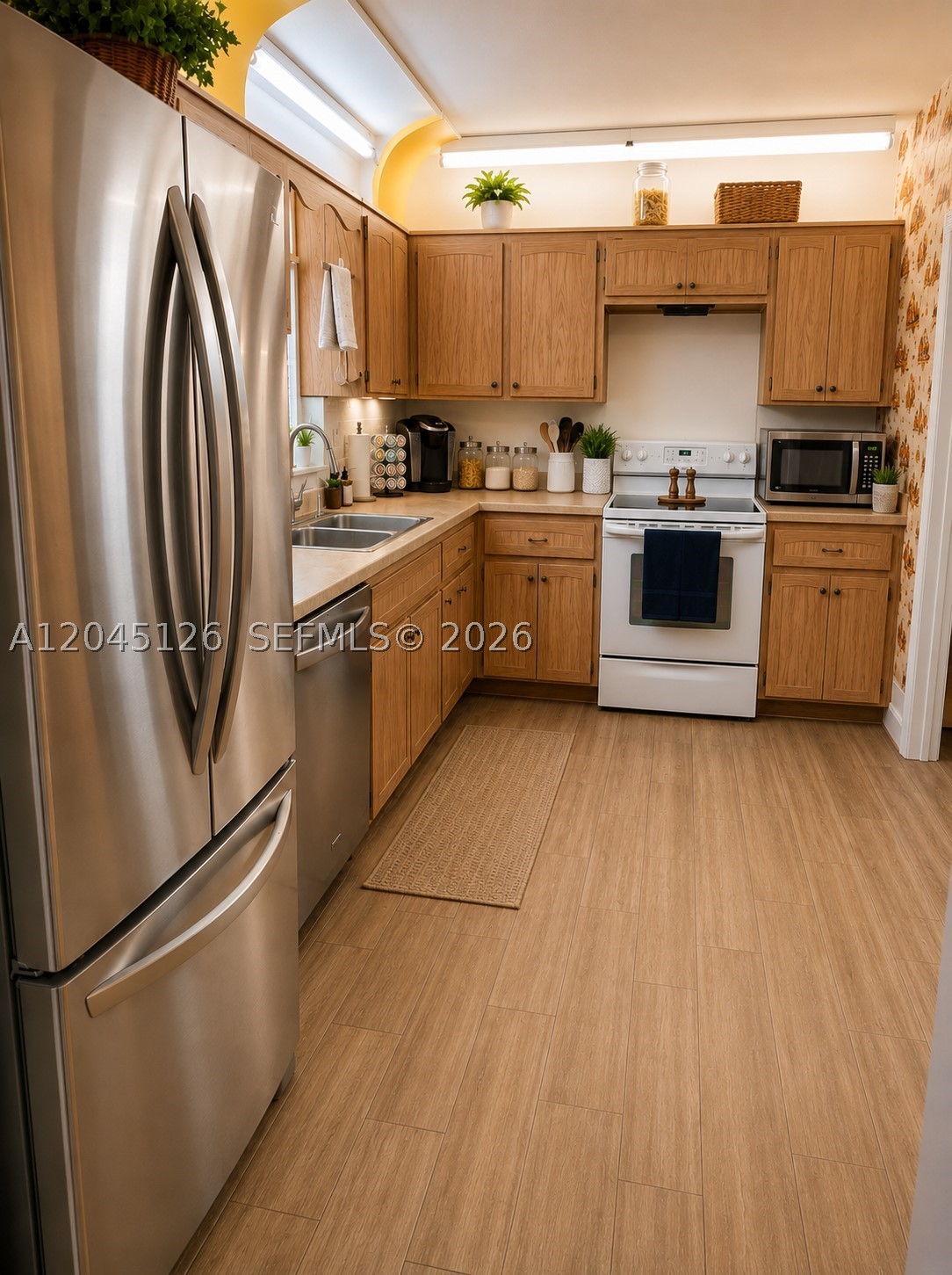 HOLLYWOOD BEACH HEIGHTS S - Residential