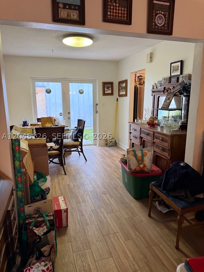 HOLLYWOOD BEACH HEIGHTS S - Residential