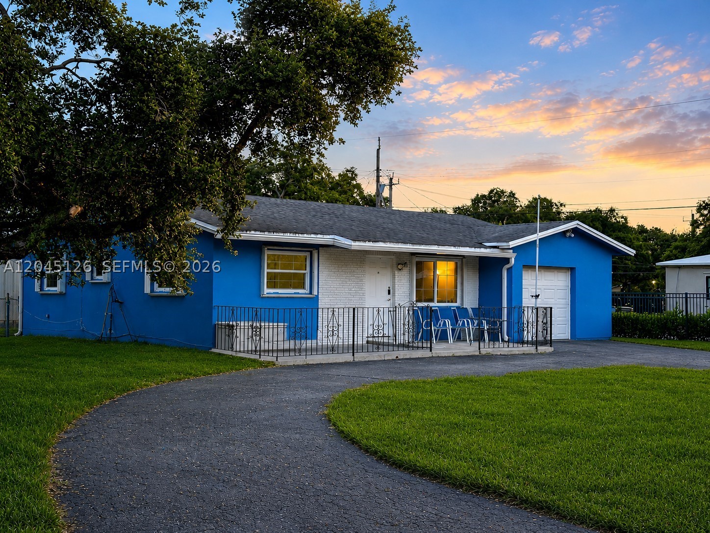 HOLLYWOOD BEACH HEIGHTS S - Residential