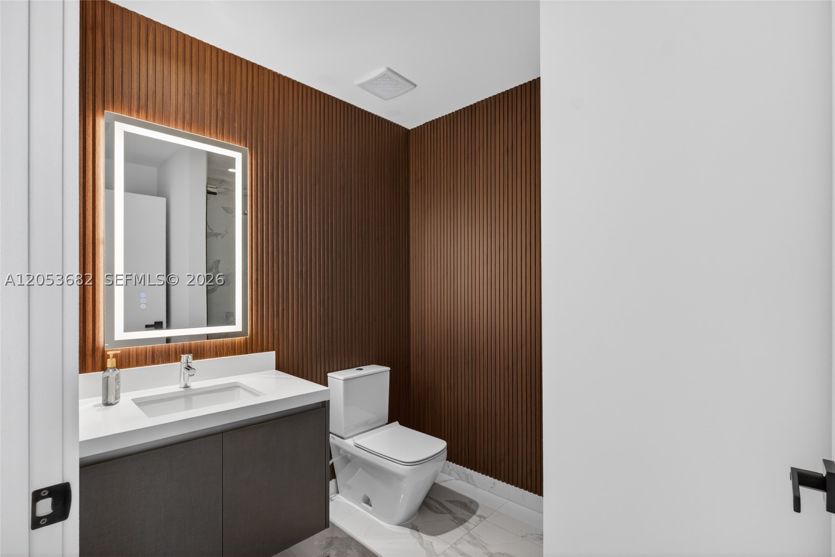 PARAMOUNT MIAMI WORLDCENT - Residential