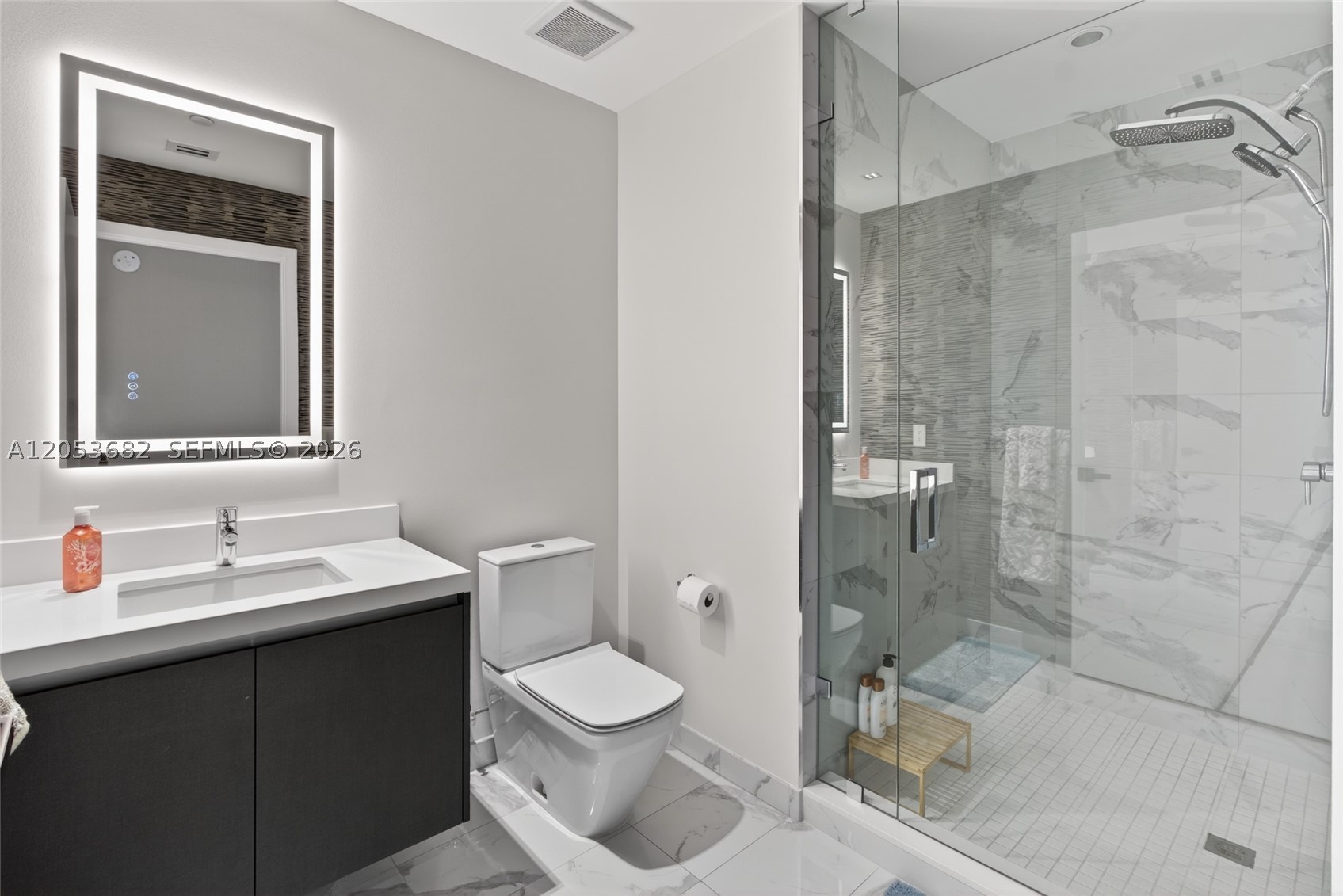 PARAMOUNT MIAMI WORLDCENT - Residential