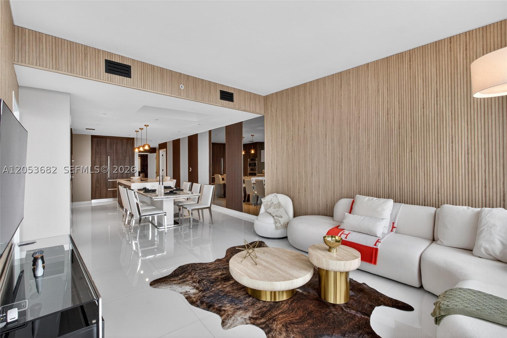 PARAMOUNT MIAMI WORLDCENT - Residential