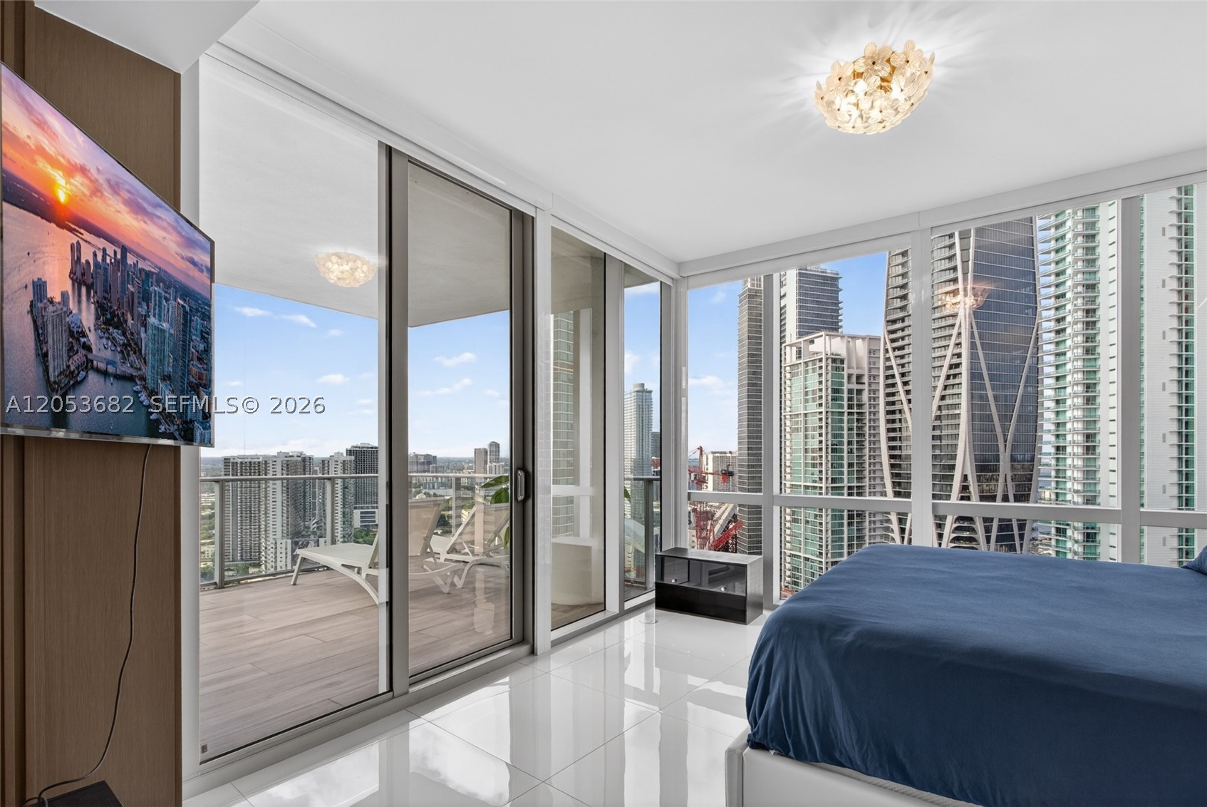 PARAMOUNT MIAMI WORLDCENT - Residential