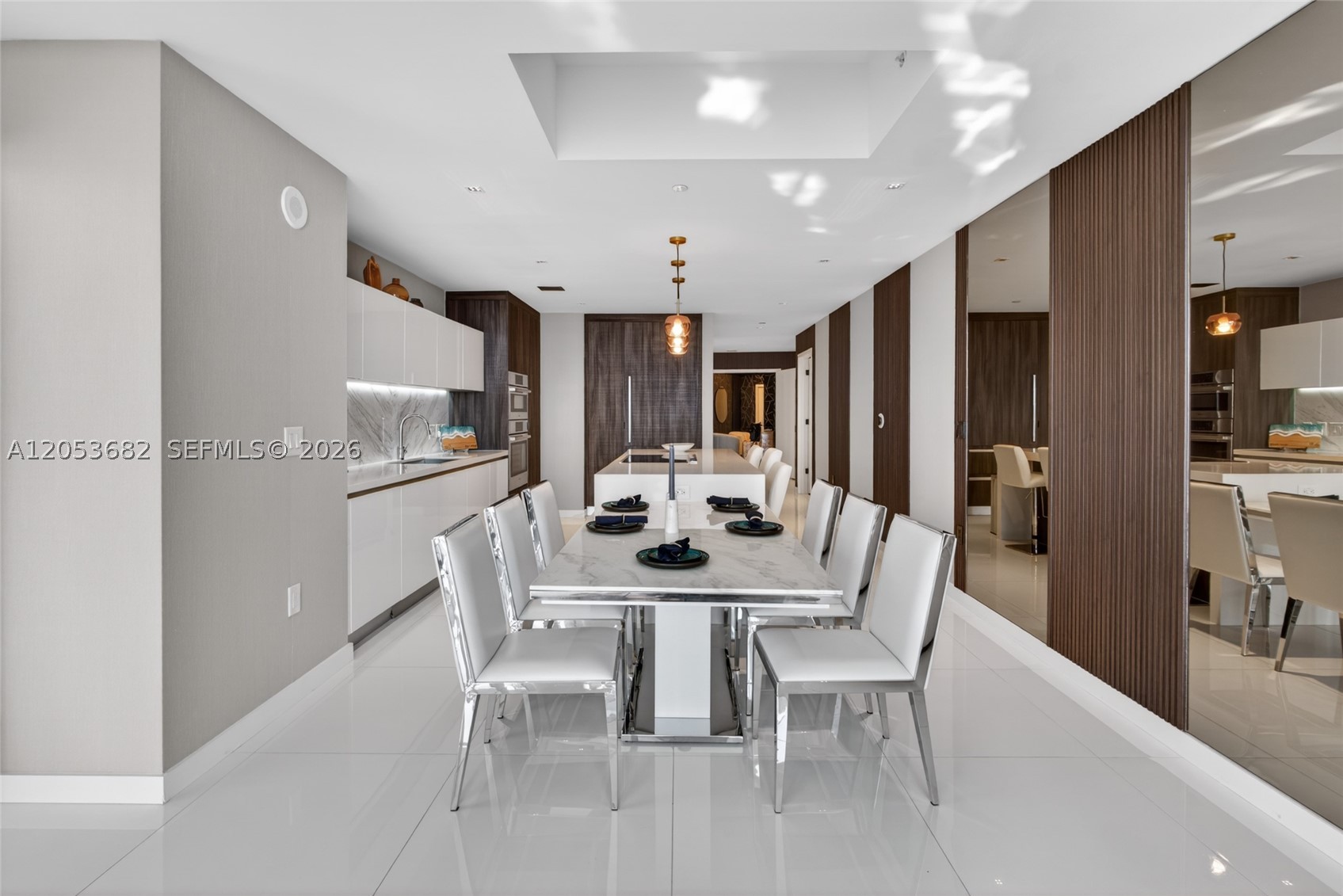 PARAMOUNT MIAMI WORLDCENT - Residential