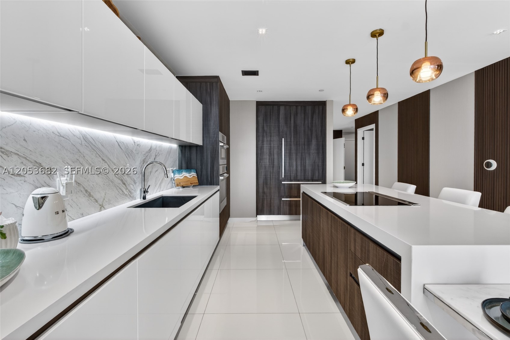 PARAMOUNT MIAMI WORLDCENT - Residential