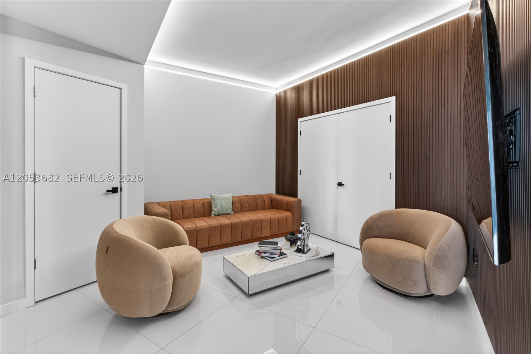 PARAMOUNT MIAMI WORLDCENT - Residential