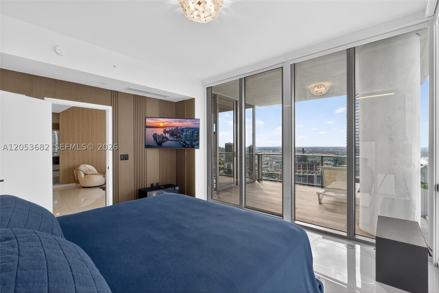 PARAMOUNT MIAMI WORLDCENT - Residential