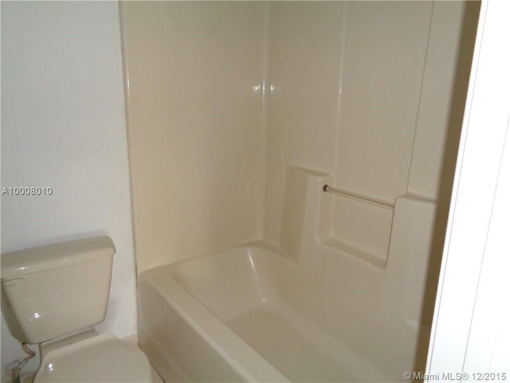 Lakewood At Emerald Hills - Residential Lease