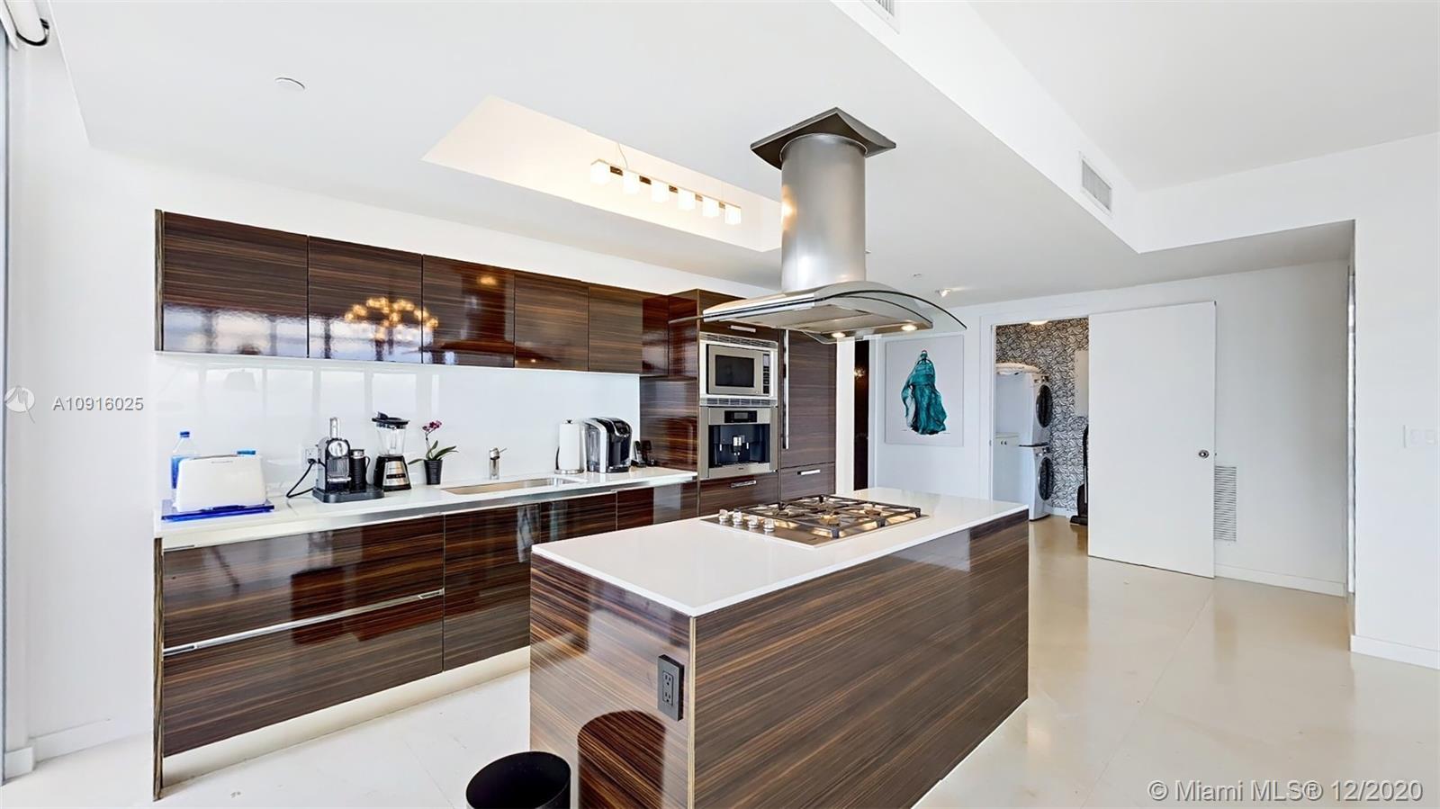 THE CARIBBEAN CONDO - Residential