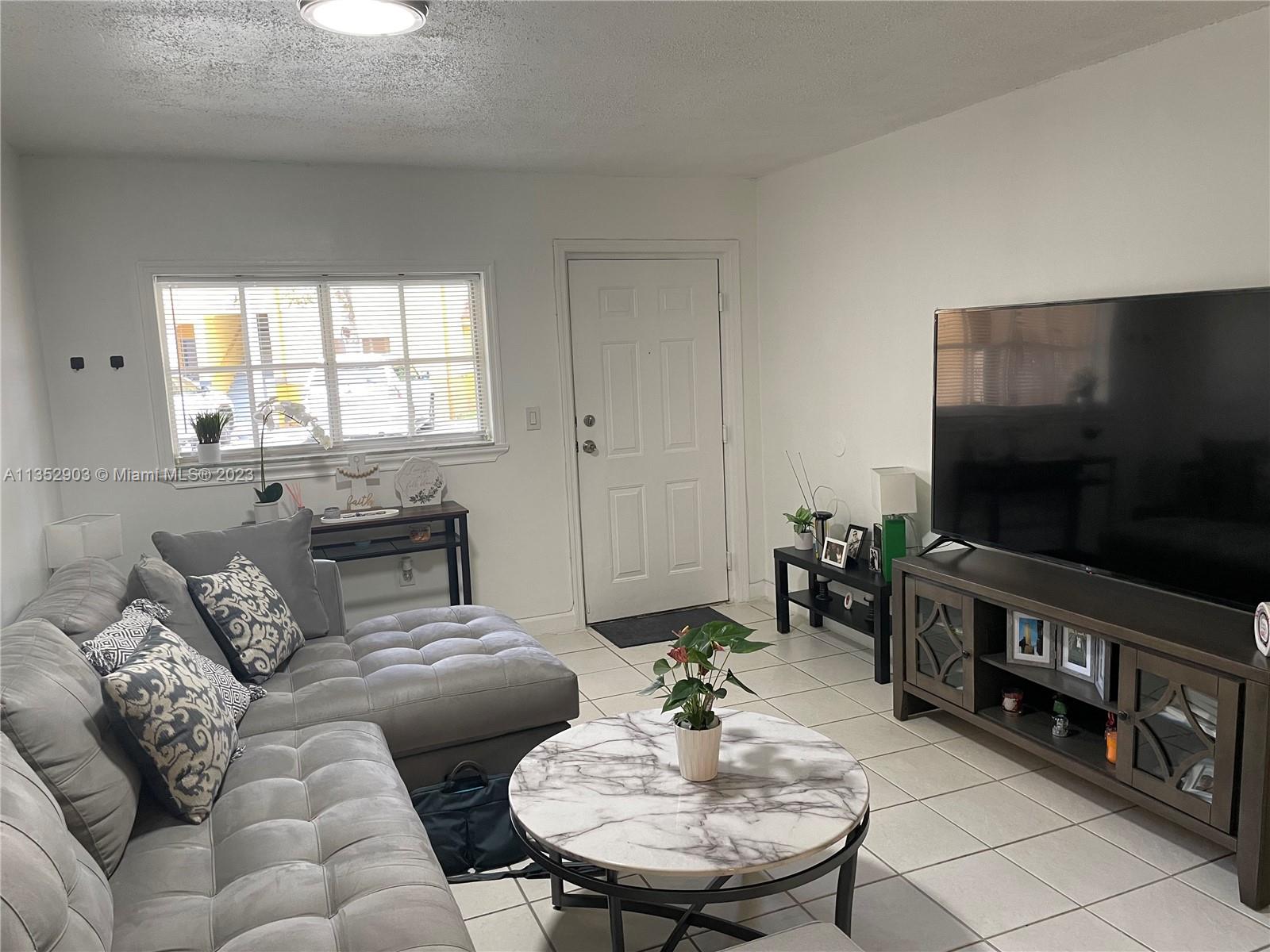 WATERVIEW CONDO - Residential Lease