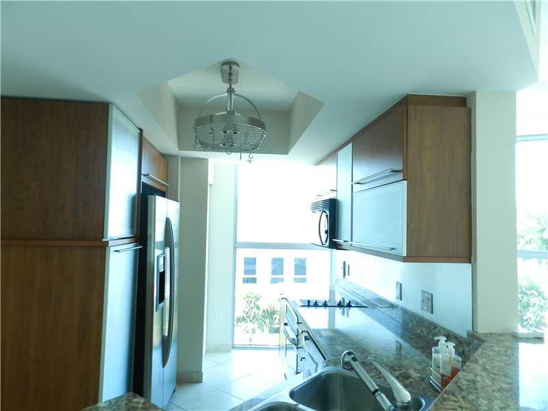 COSMOPOLITAN - Residential Lease