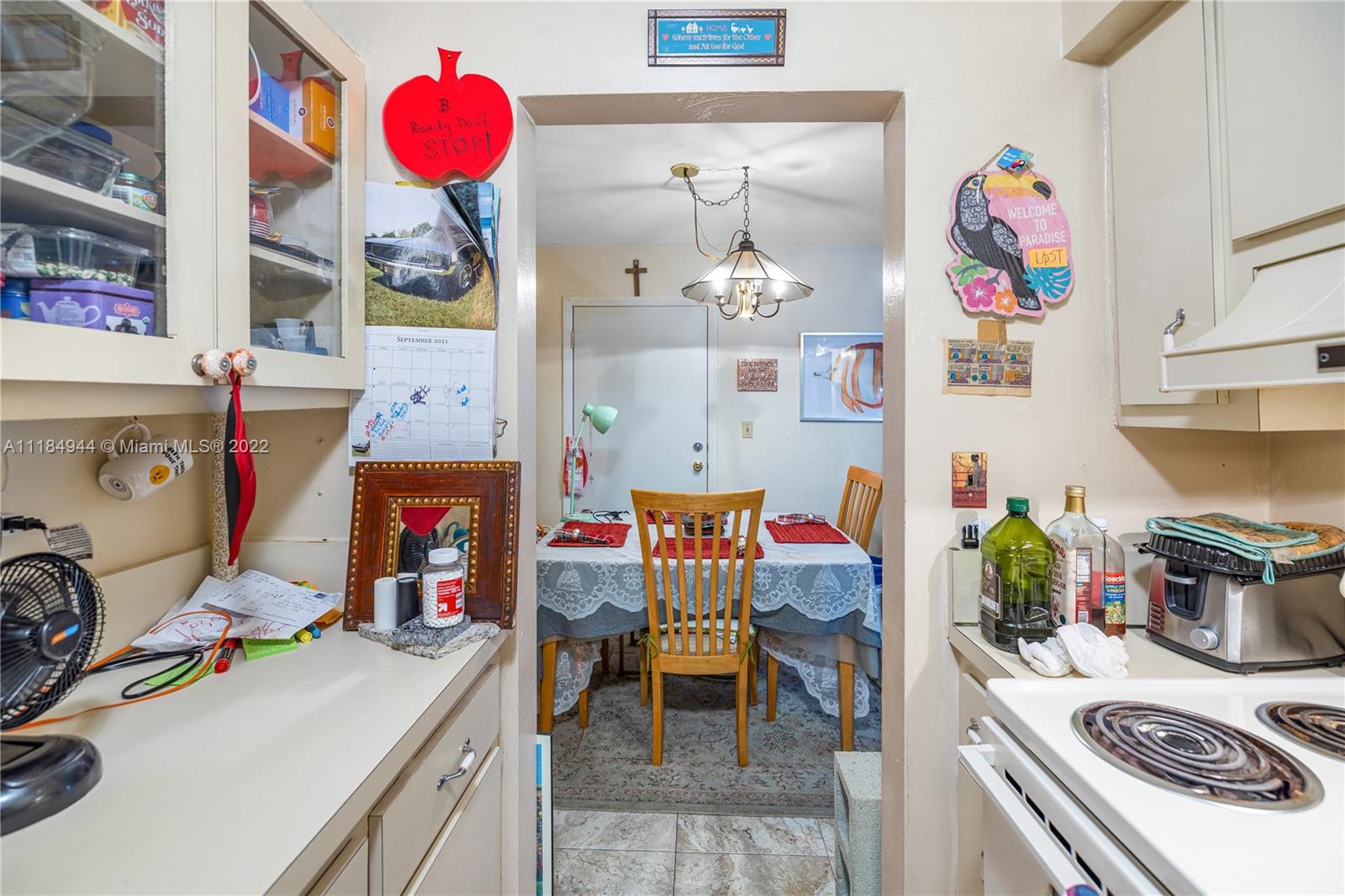 KINGSTON SQUARE CONDO - Residential
