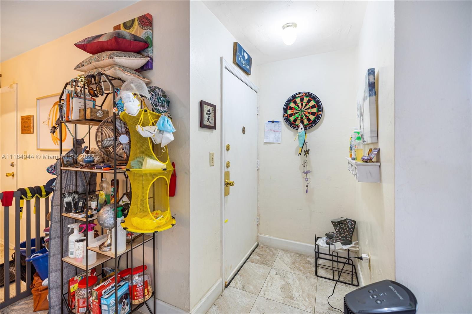 KINGSTON SQUARE CONDO - Residential