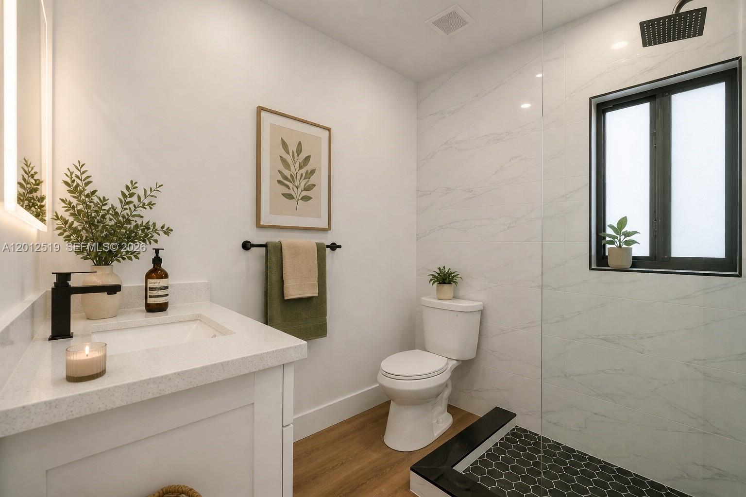 BISCAYNE GARDENS SEC E PT - Residential