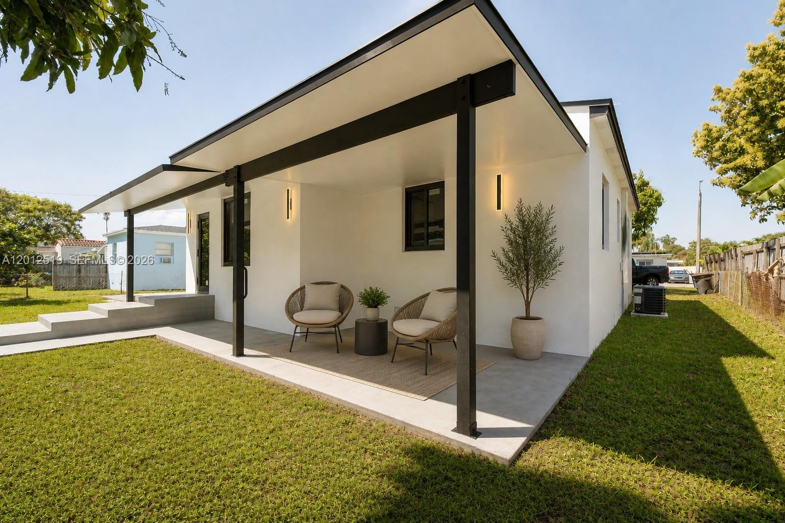 BISCAYNE GARDENS SEC E PT - Residential