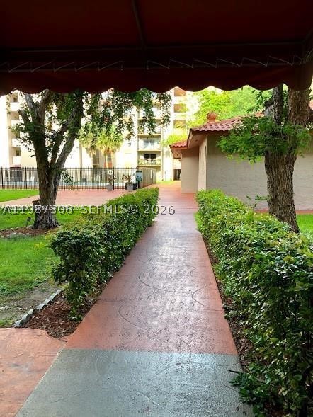 EL CID CONDO - Residential