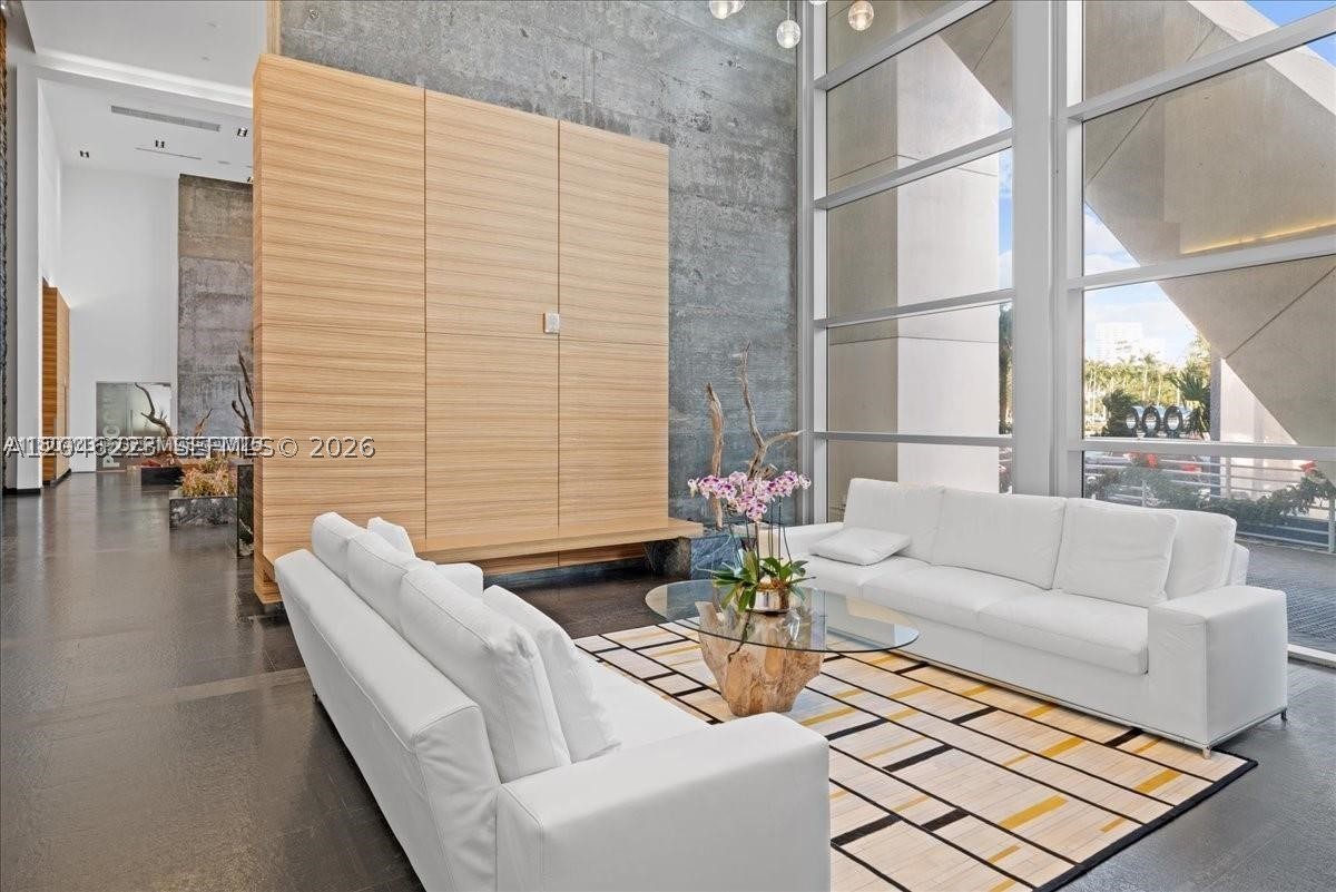 MARINA BLUE CONDO - Residential