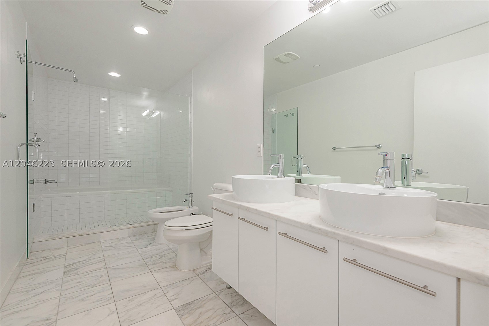 MARINA BLUE CONDO - Residential