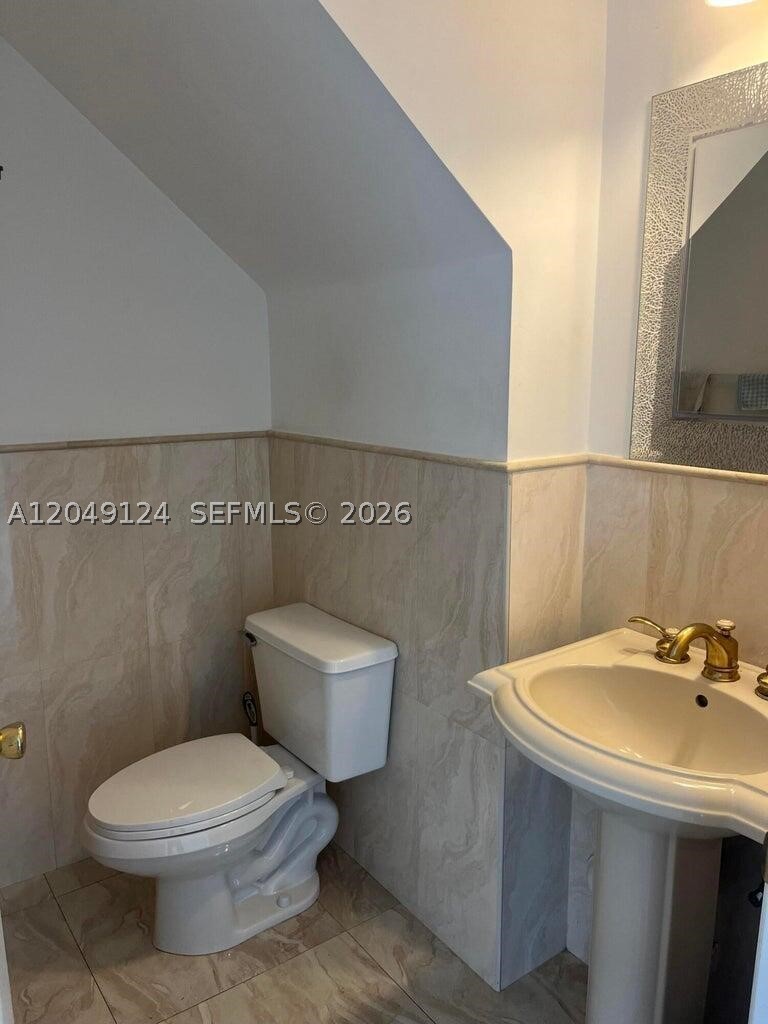 SHOMA HOMES AT TAMIAMI II - Residential