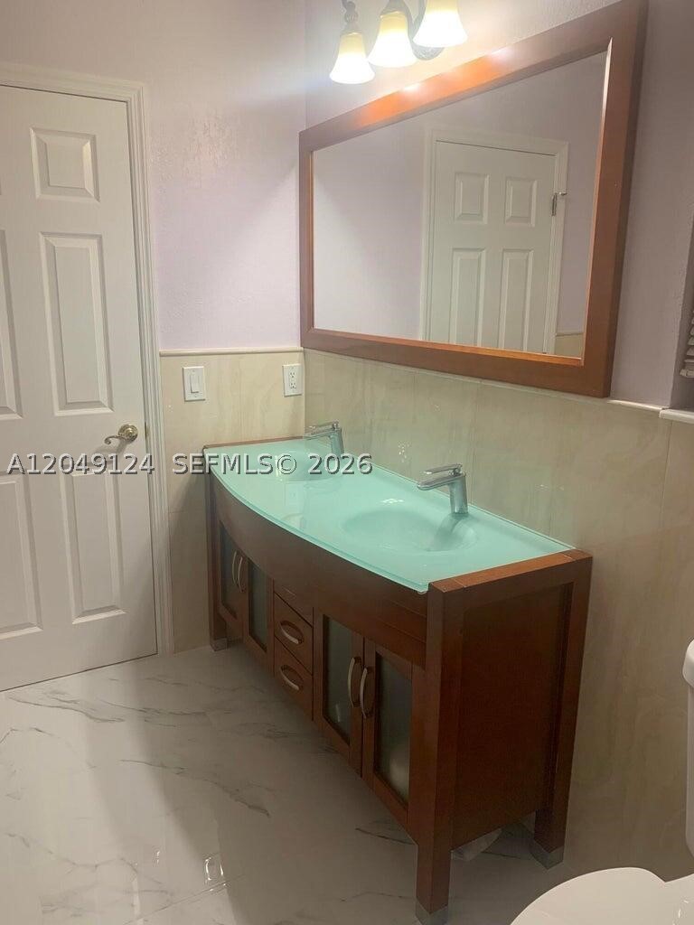 SHOMA HOMES AT TAMIAMI II - Residential