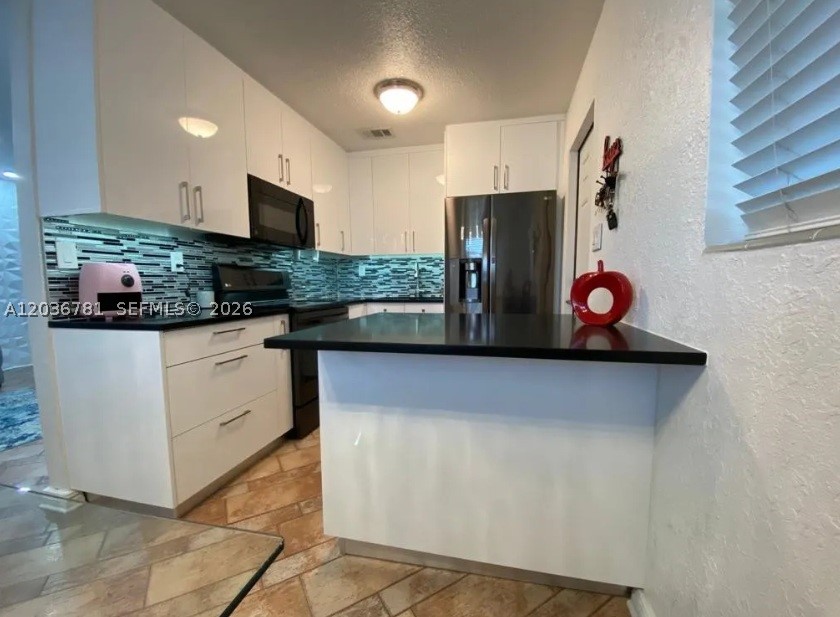 MARGATE 3RD ADD - Residential Lease