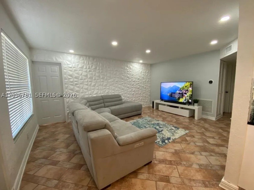MARGATE 3RD ADD - Residential Lease