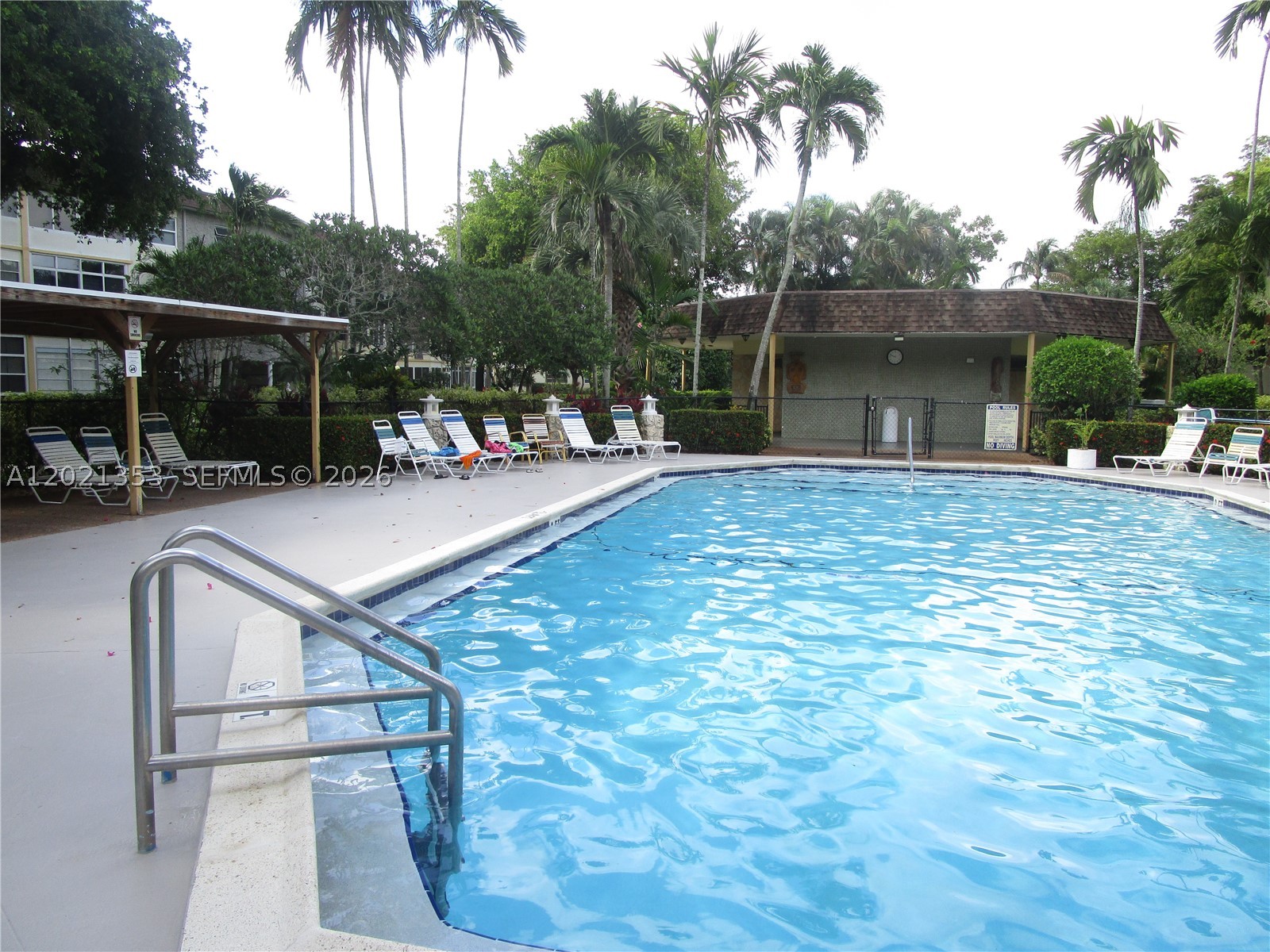 JASMIN GARDENS - Residential Lease