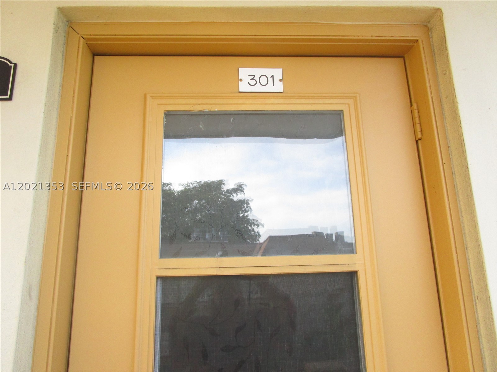 JASMIN GARDENS - Residential Lease