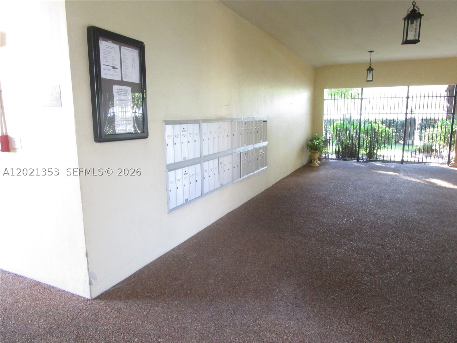 JASMIN GARDENS - Residential Lease