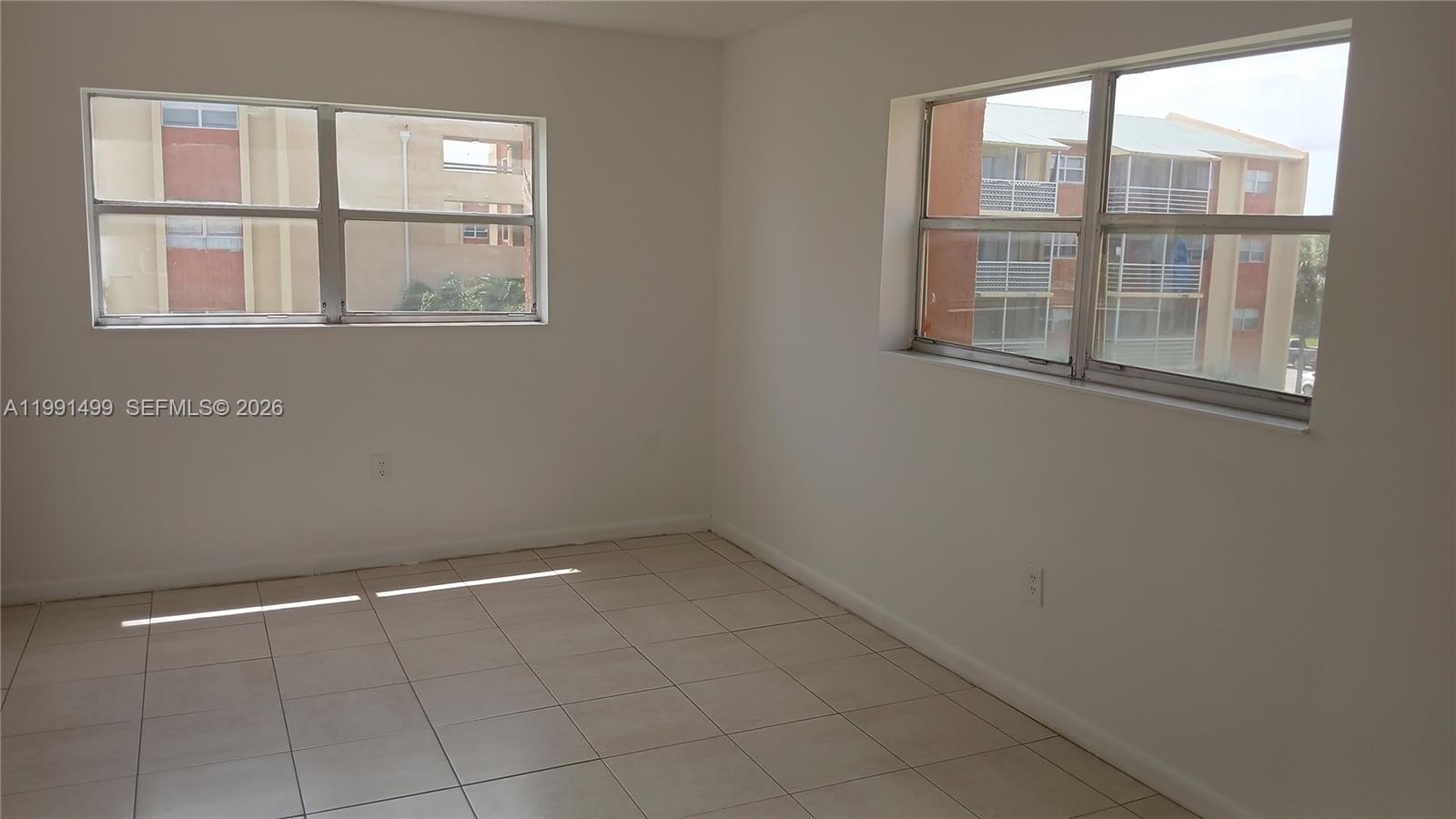 SUNSET HILLS I CONDOMINIU - Residential
