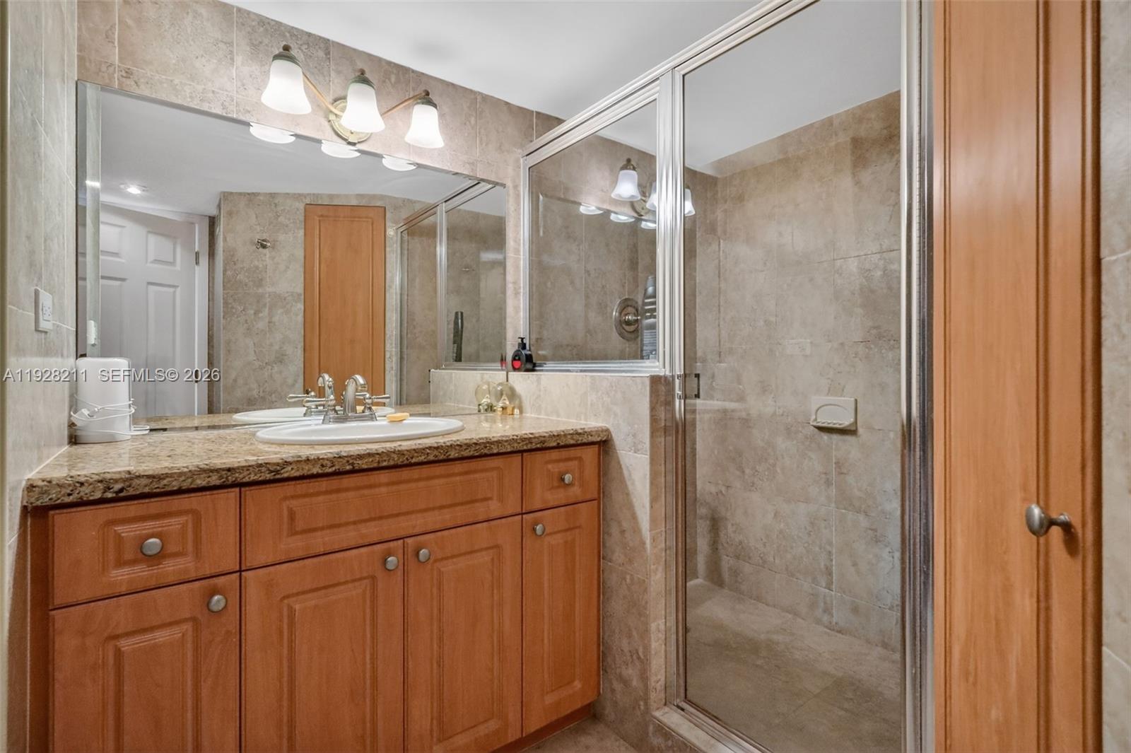 BURLEIGH HOUSE CONDO - Residential