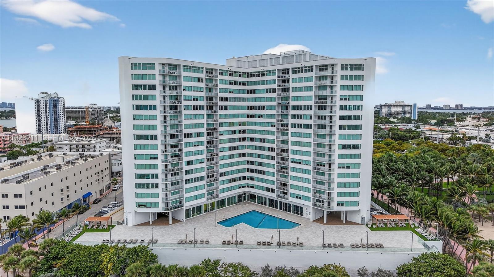 BURLEIGH HOUSE CONDO - Residential