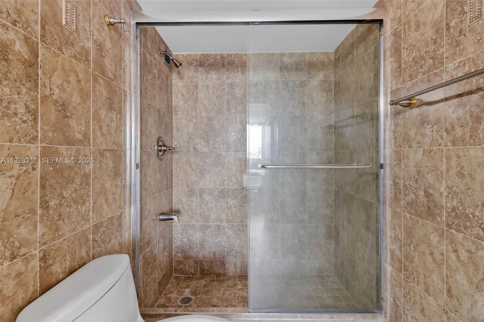 BURLEIGH HOUSE CONDO - Residential