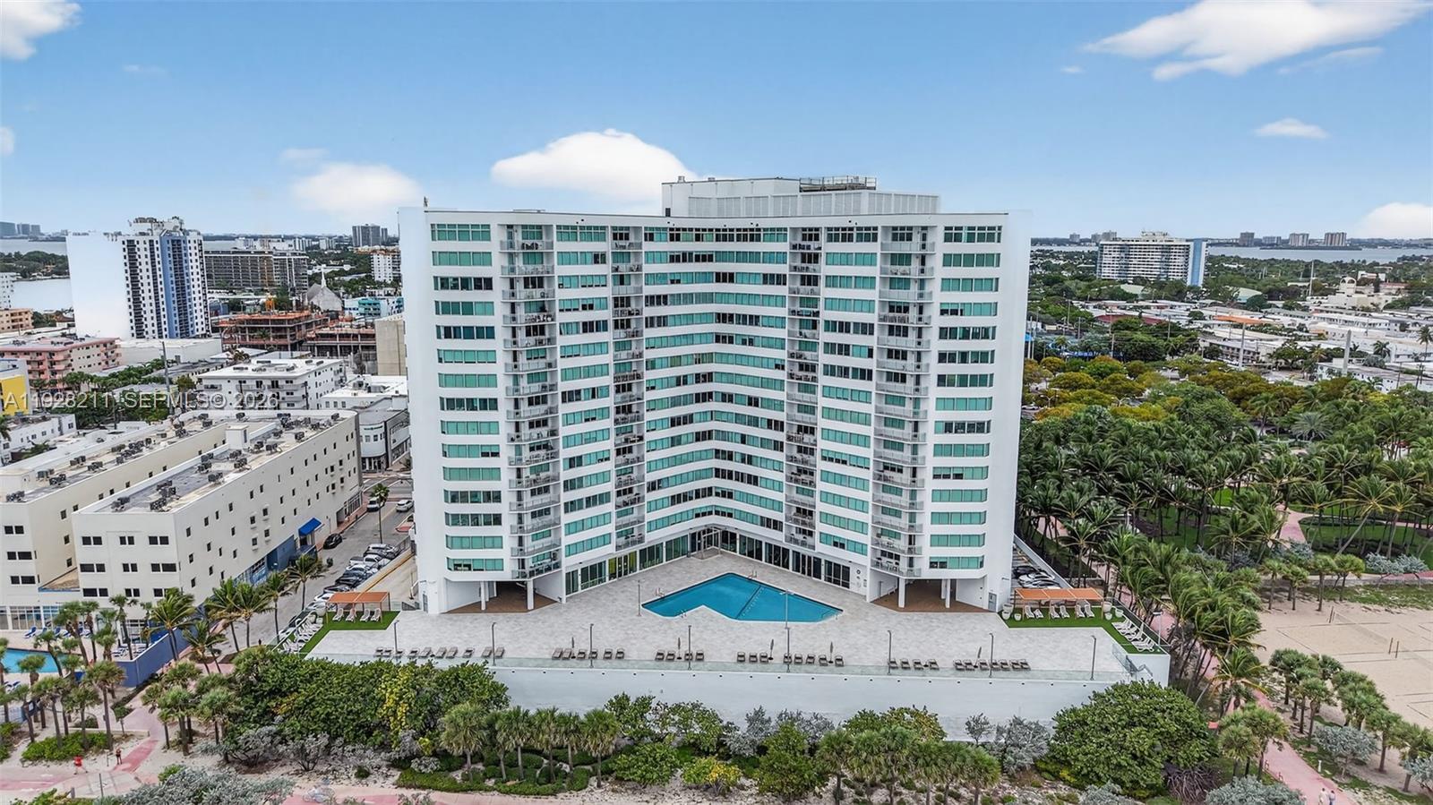 BURLEIGH HOUSE CONDO - Residential