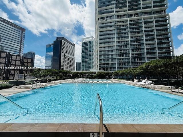 ICONBRICKELL CONDO NO 1 - Residential