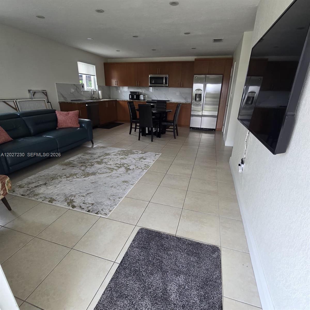 MILLER DRIVE ESTATES - Residential Lease
